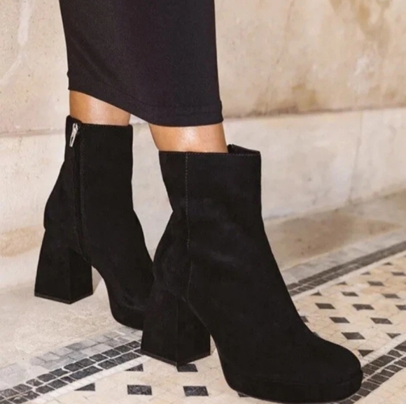 Dolce Vita Ulyses Black Suede Platform Ankle Boot Size 8 - Picture 1 of 16